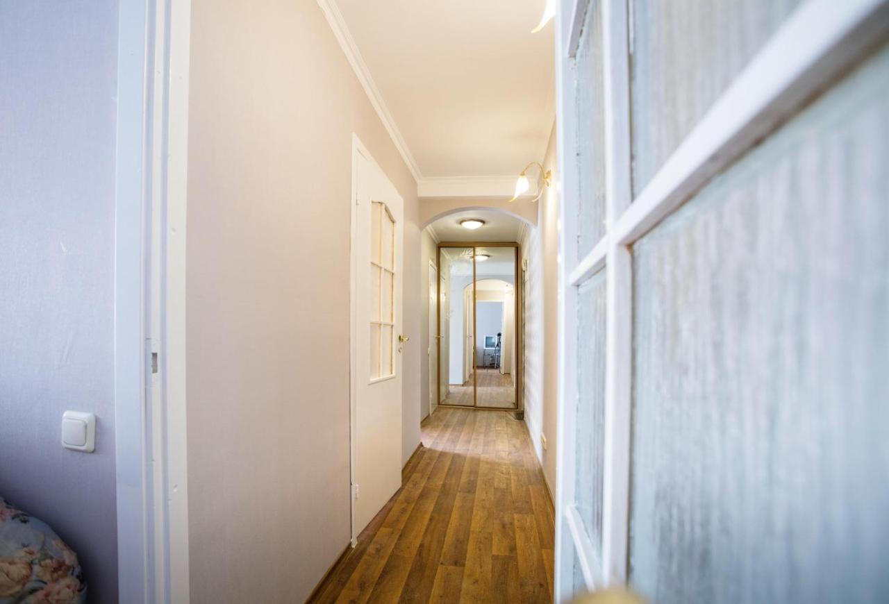 Apartment Near Metro Pecherskaya 基輔 外观 照片