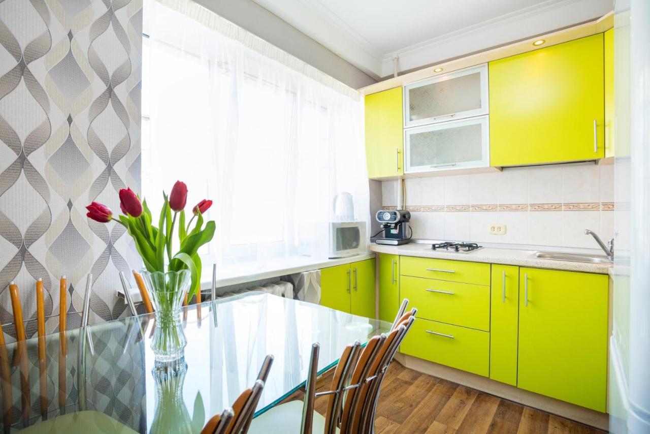 Apartment Near Metro Pecherskaya 基輔 外观 照片