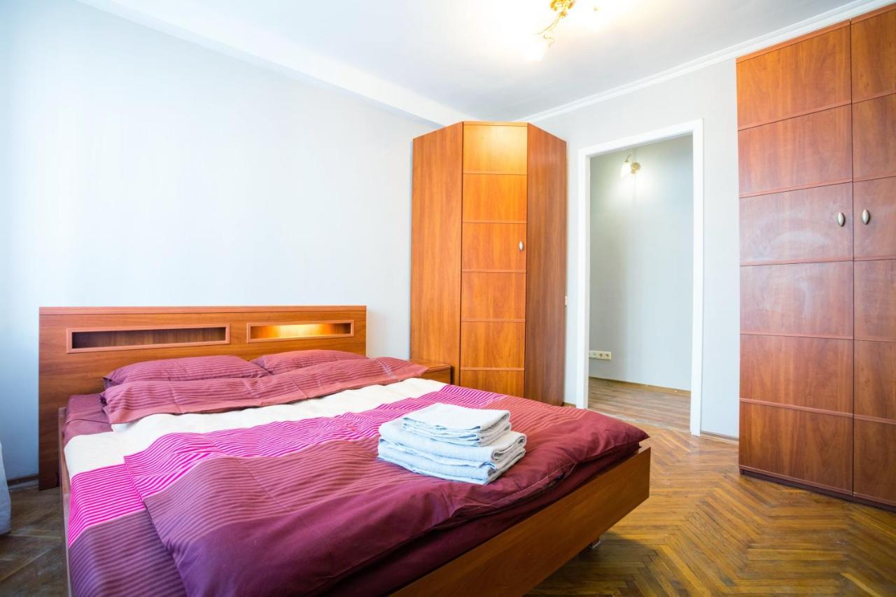 Apartment Near Metro Pecherskaya 基輔 外观 照片