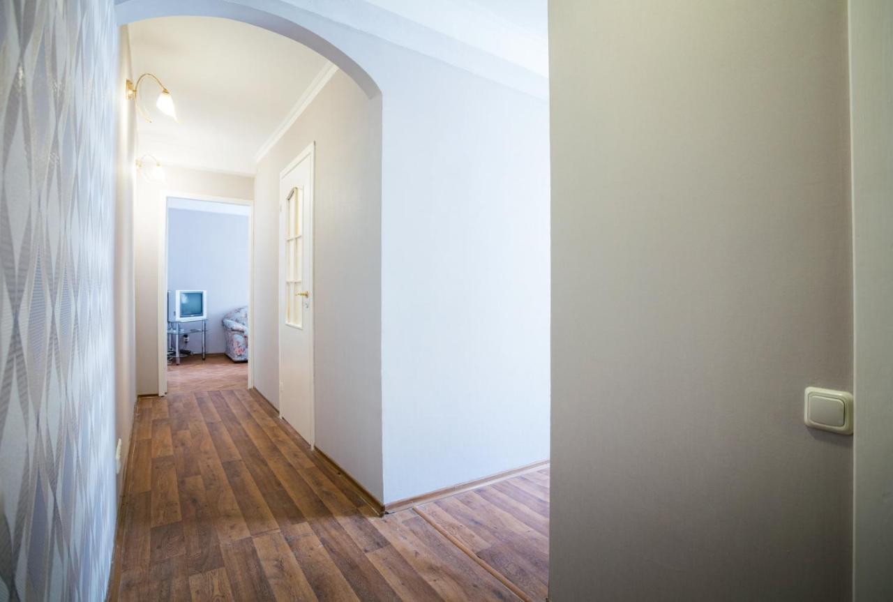Apartment Near Metro Pecherskaya 基輔 外观 照片